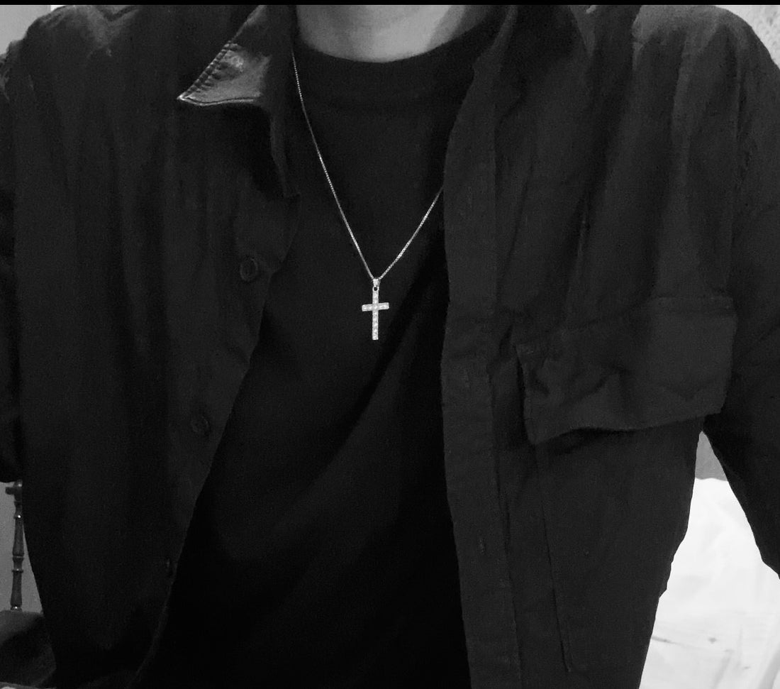 Cross Necklace in Pakistan - UA. Galleryy