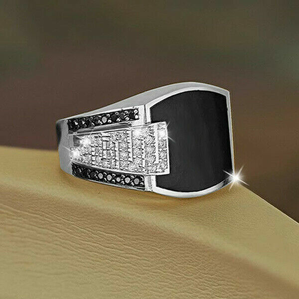 Square signet ring for men in pakistan- UA. Galleryy